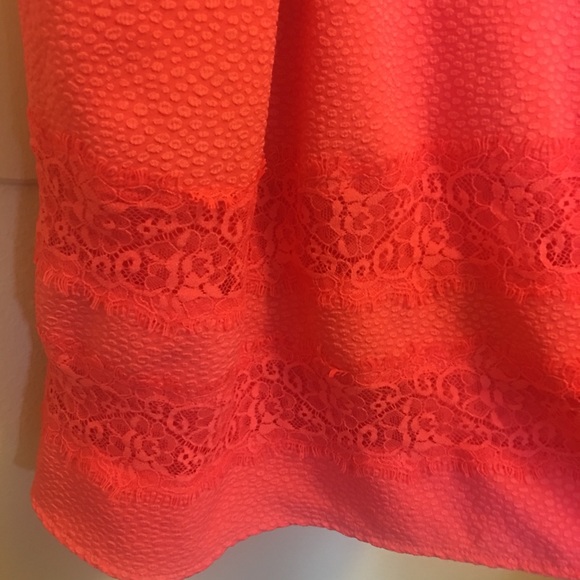 Fun Express Peach dress with lace - Picture 4 of 5